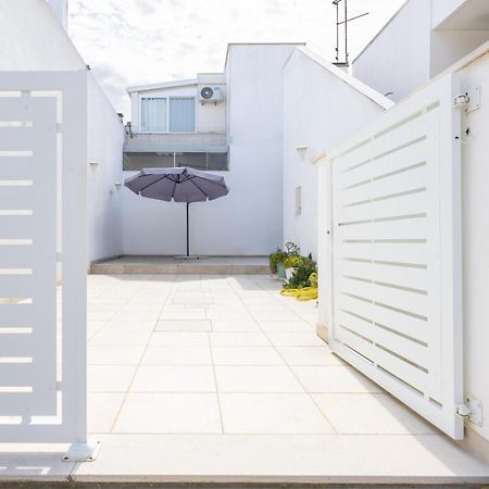 La Casa Di Zia Dedera Appartement Torre Santa Sabina Buitenkant foto
